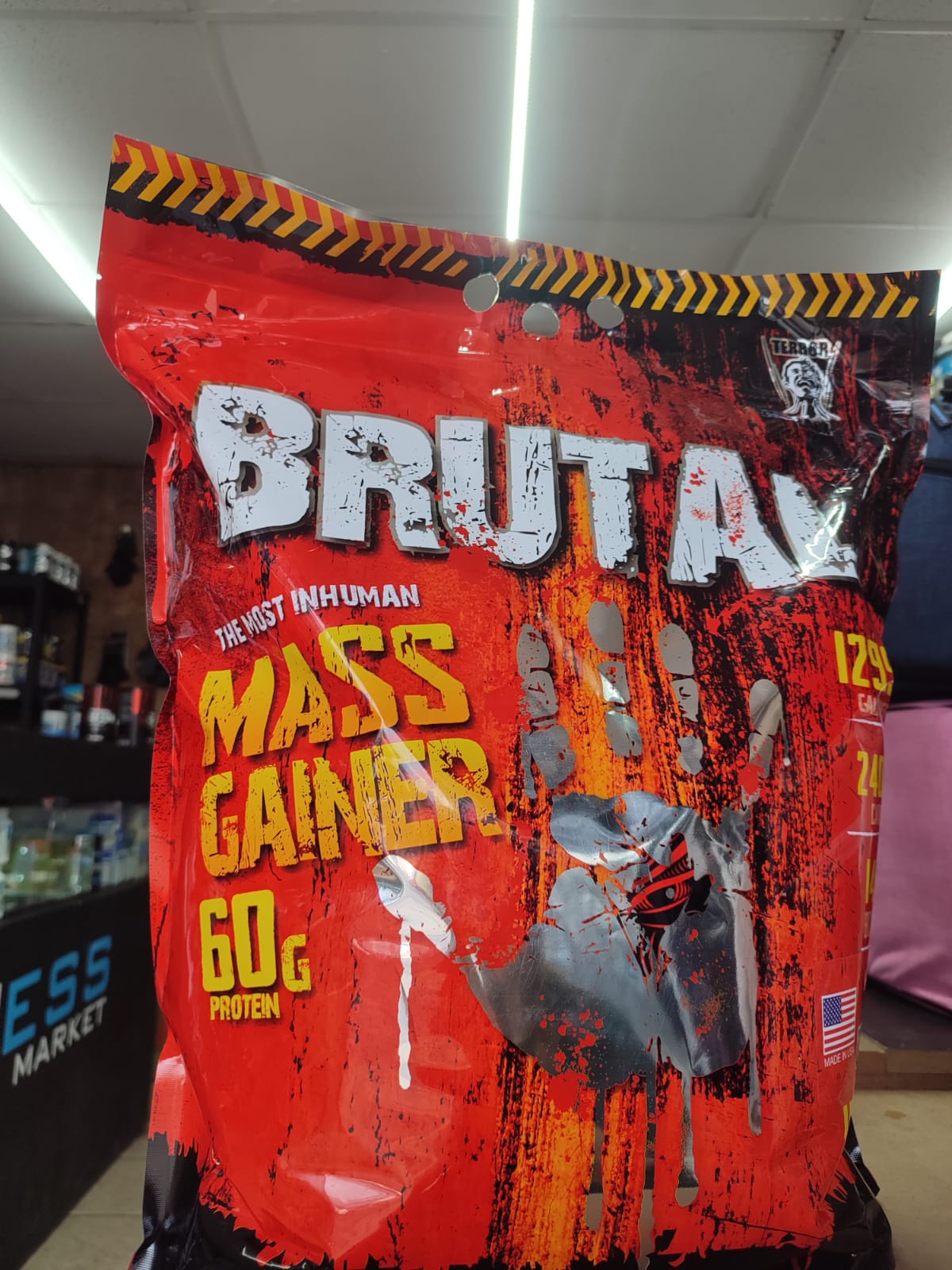 BRUTAL MASS GAINER 12 lb