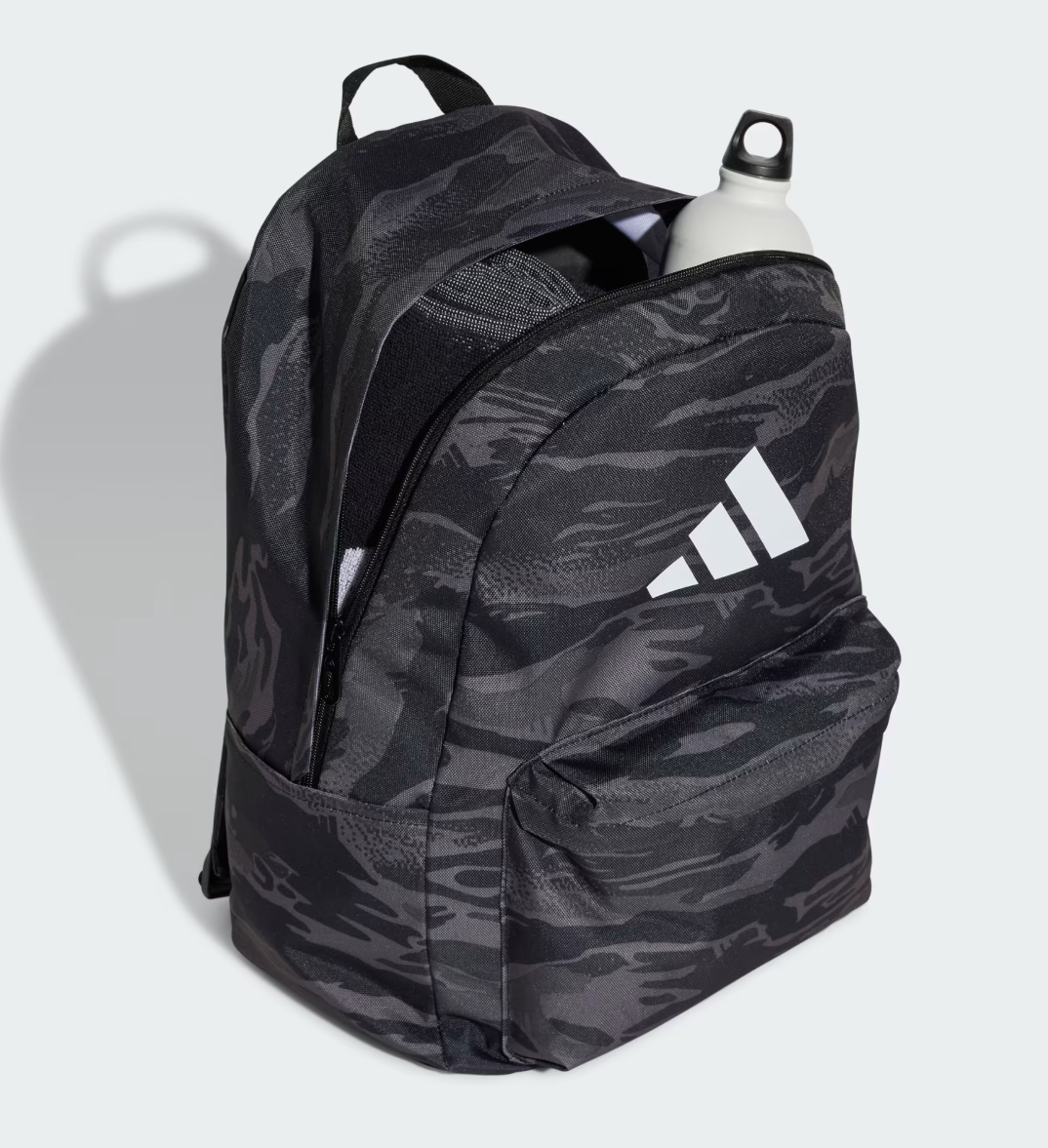 Mochila Adidas Negra Camuflaje con logo blanco