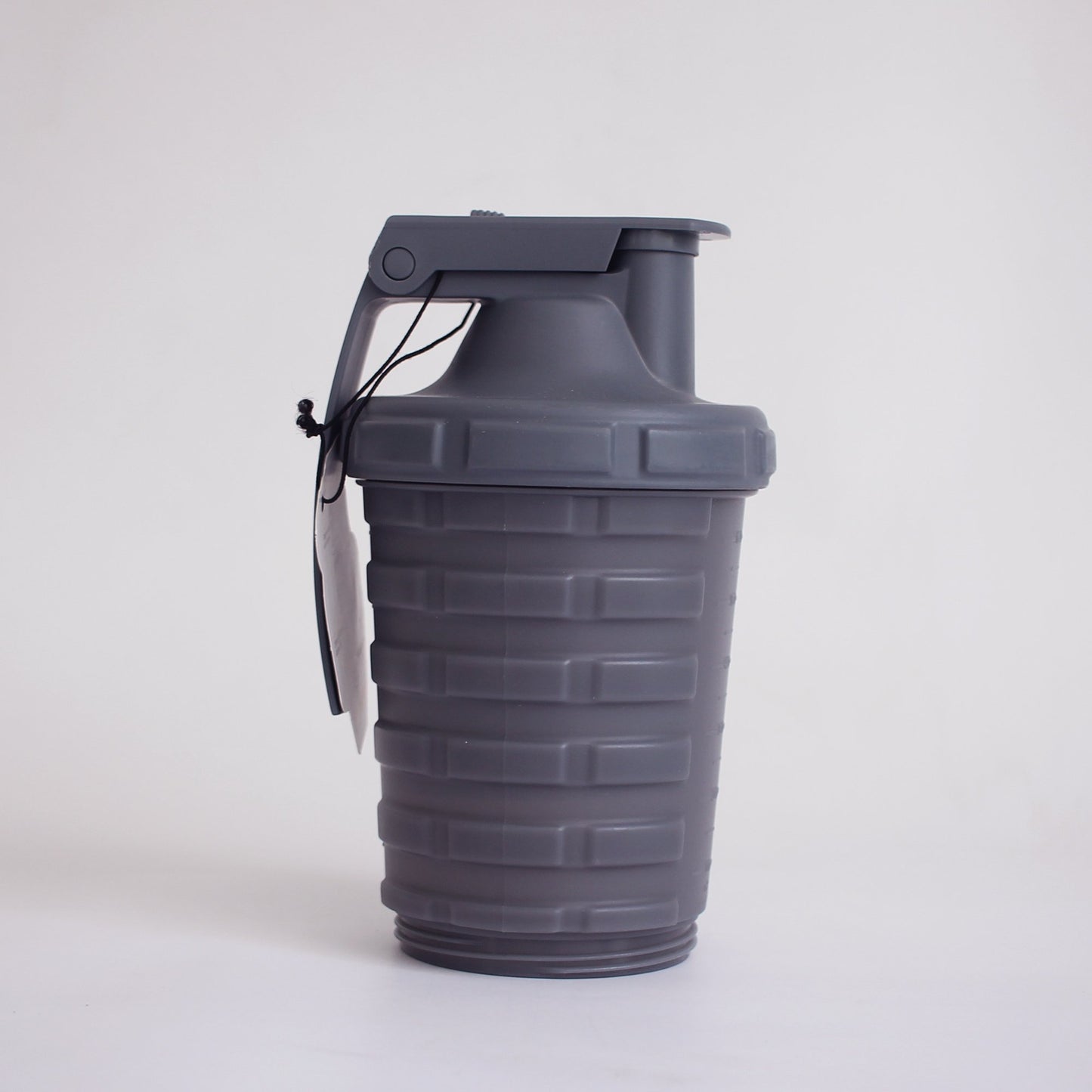 Grenade Shaker, 20 oz