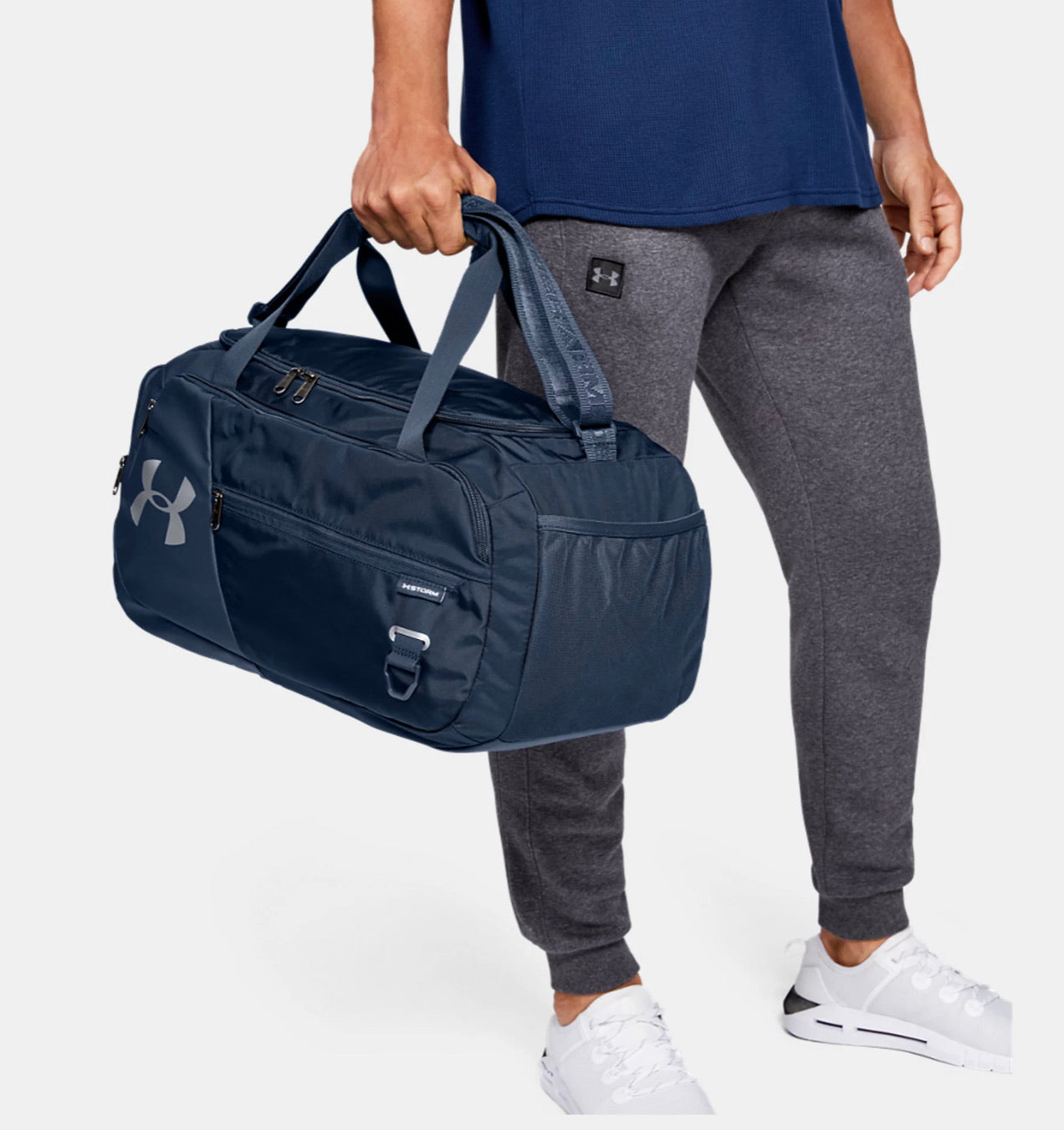 Maleta under armour azul marino pequeña
