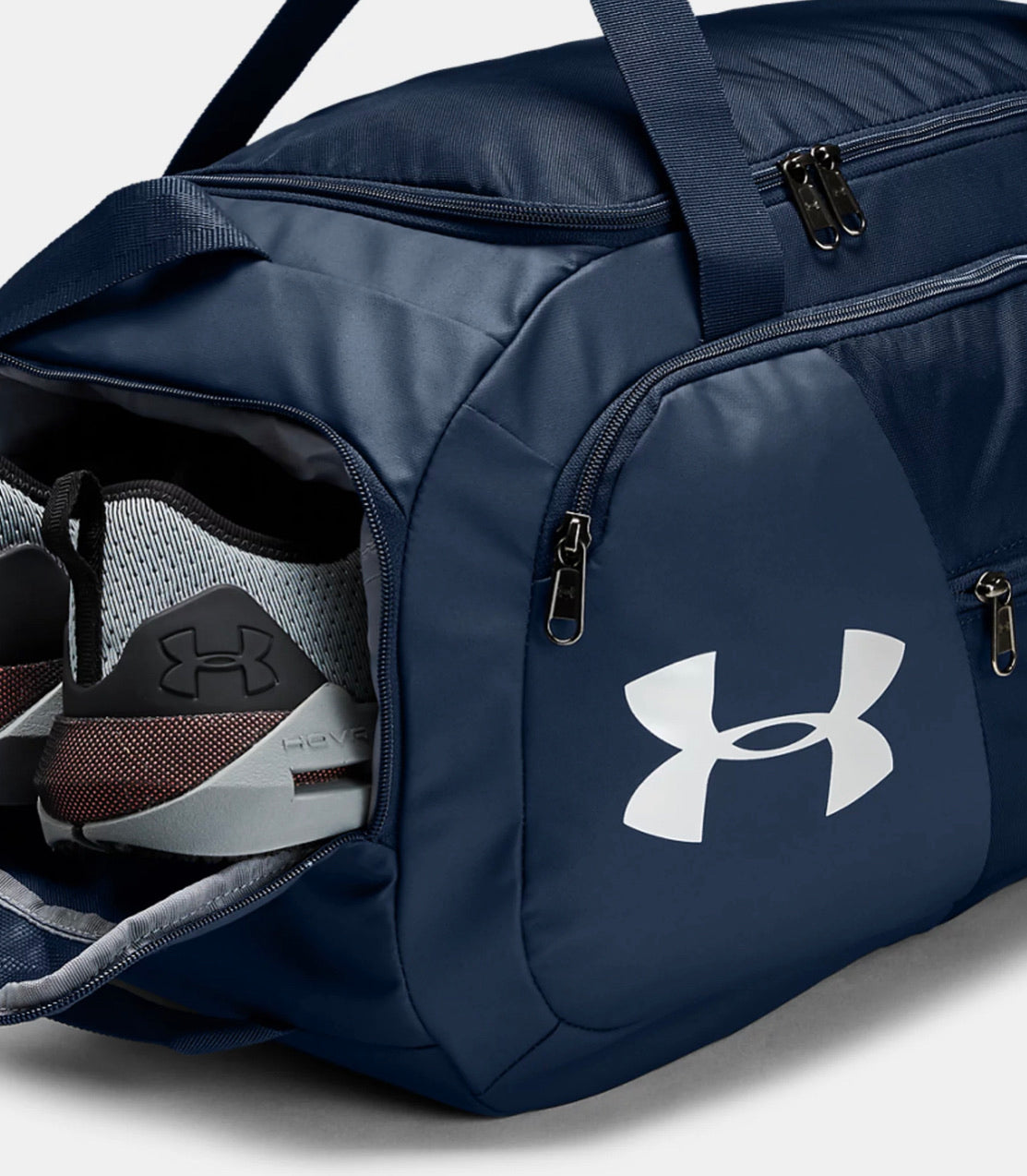 Maleta under armour azul marino pequeña